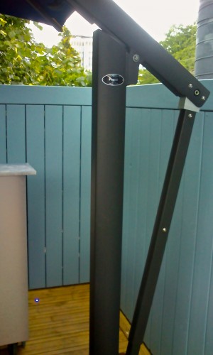 Cantilever parasol structure