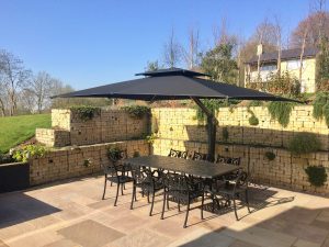 Side Arm Cantilever Garden Parasol